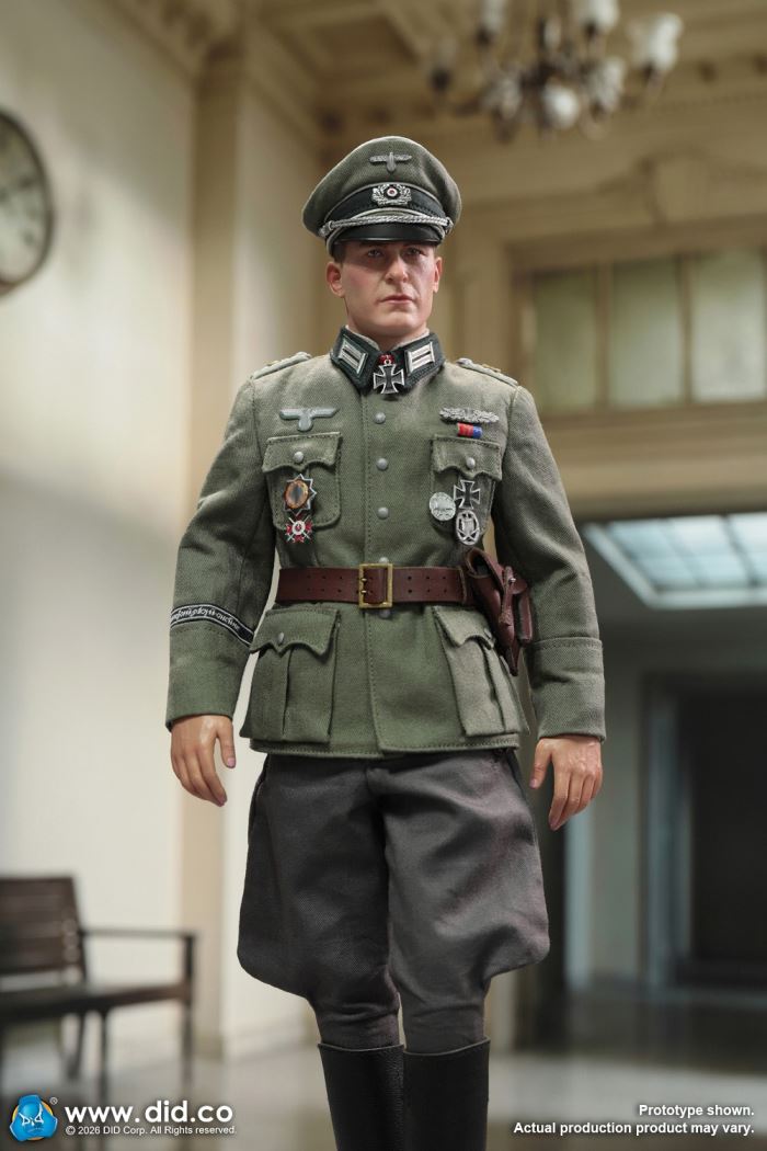 WWII German Wehrmacht Officer - Otto Remehr 1/6