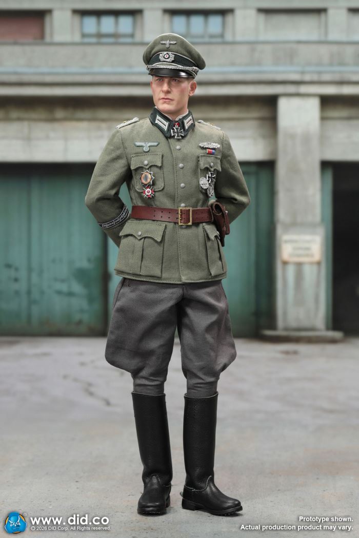 WWII German Wehrmacht Officer - Otto Remehr 1/6