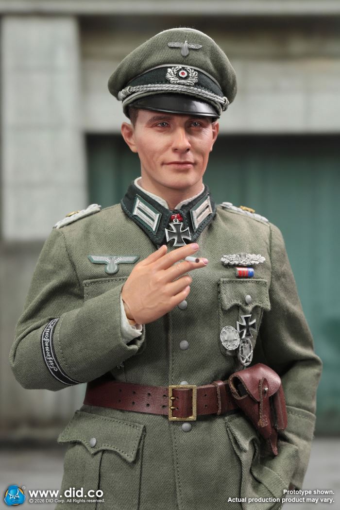 WWII German Wehrmacht Officer - Otto Remehr 1/6