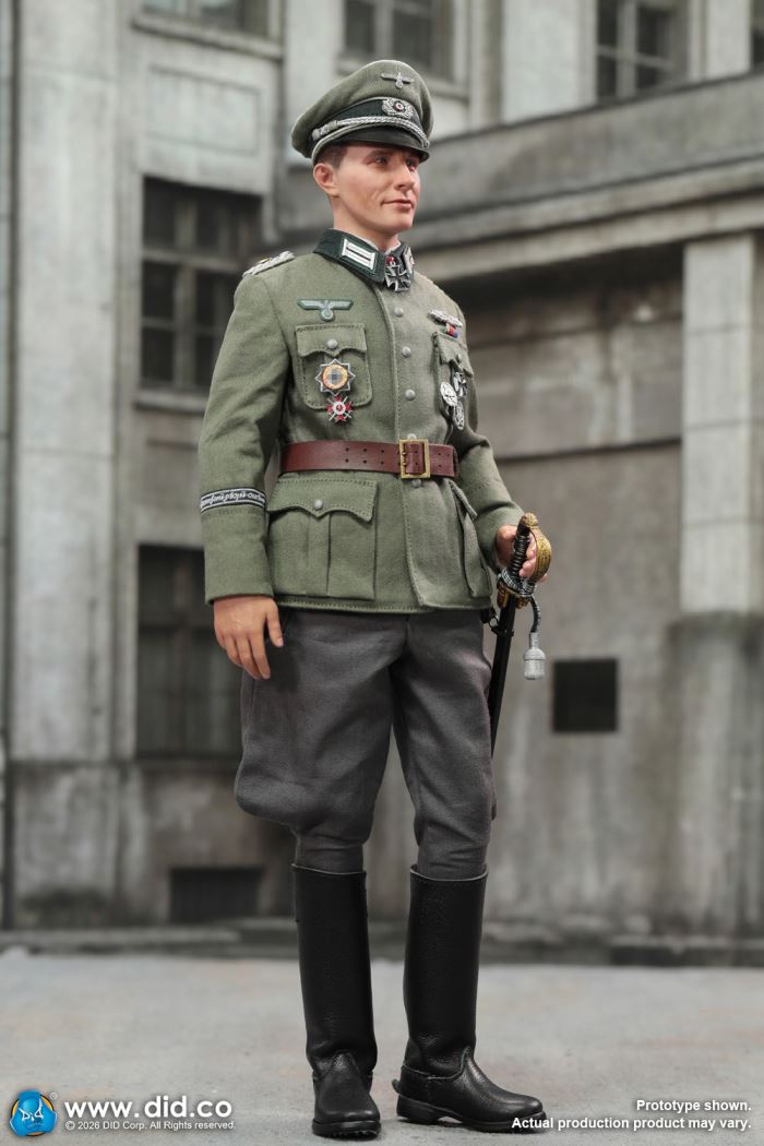 WWII German Wehrmacht Officer - Otto Remehr 1/6