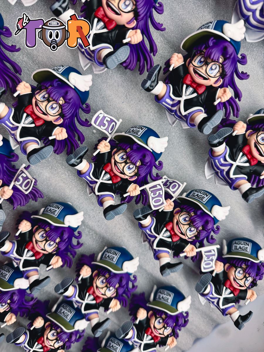 Tuxedo Arale
