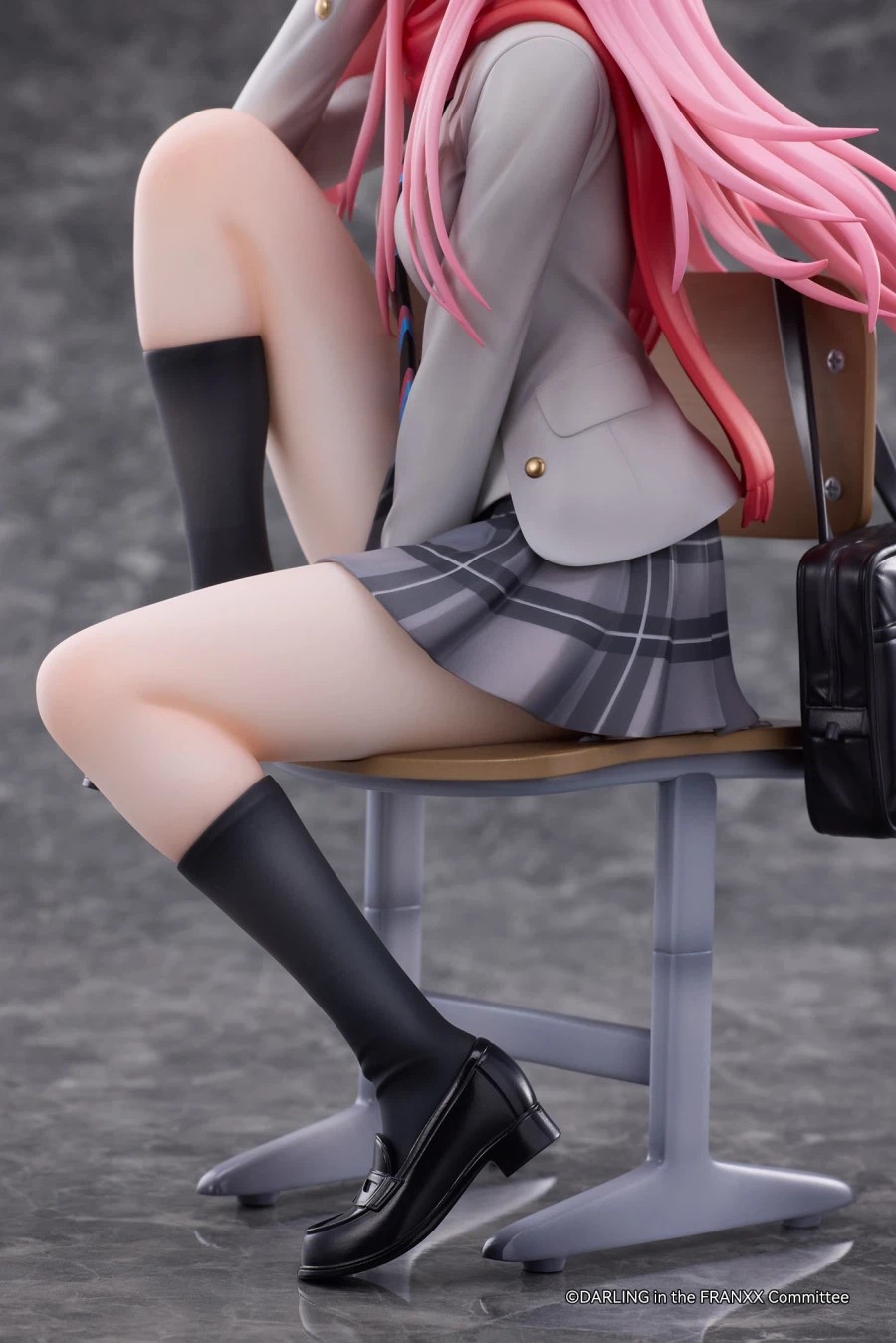 DARLING in the FRANXX Zero Two 1/6