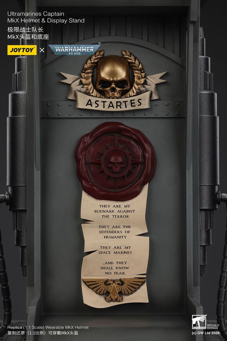 Ultramarines Captain MkX Helmet and Display Stand