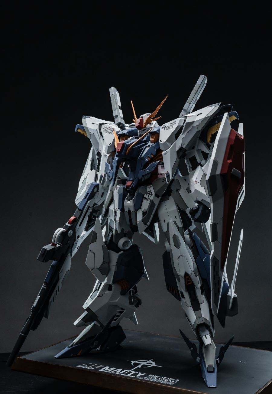 Gundam RX-105 1/48