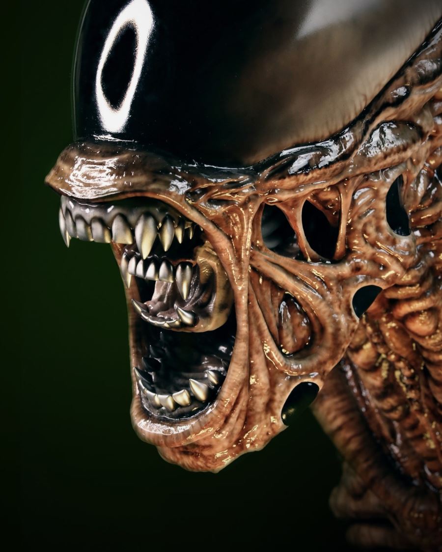 Life-Size Dog Alien Bust