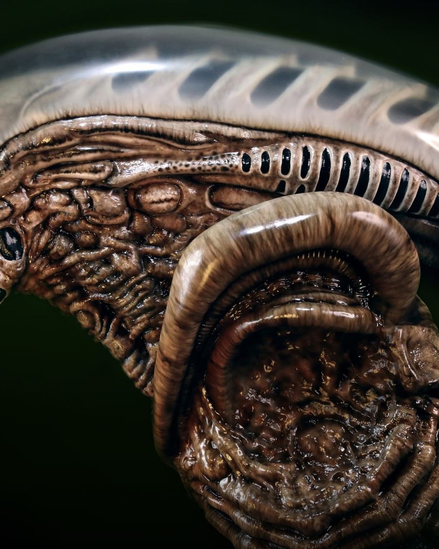 Life-Size Dog Alien Bust