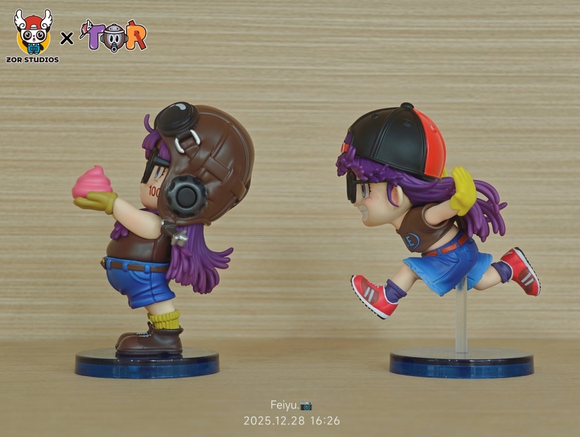 Arale with Poop
