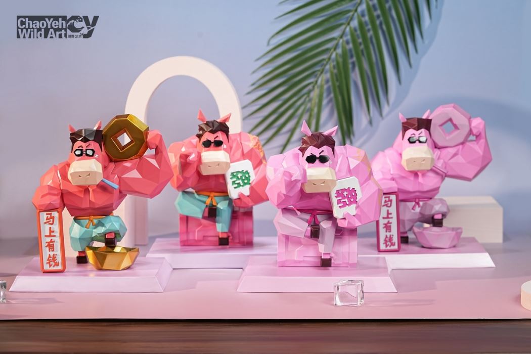 Lucky Horse Year Gift, Trendy Toy Figurine