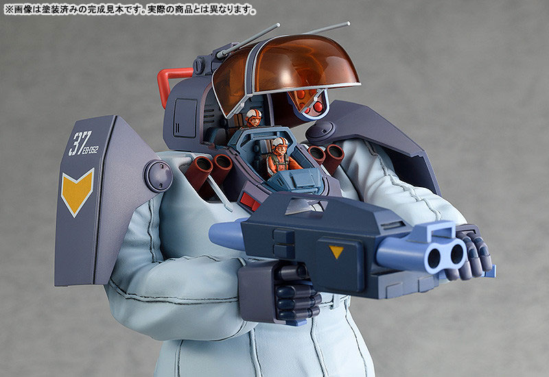 COMBAT ARMORS MAX24: 1/72 Scale Soltic HT128 Big Foot Snow Camouflage with Cold Shield