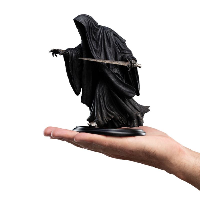 The Ringwraiths of the Prancing Pony - The Lord of the Rings