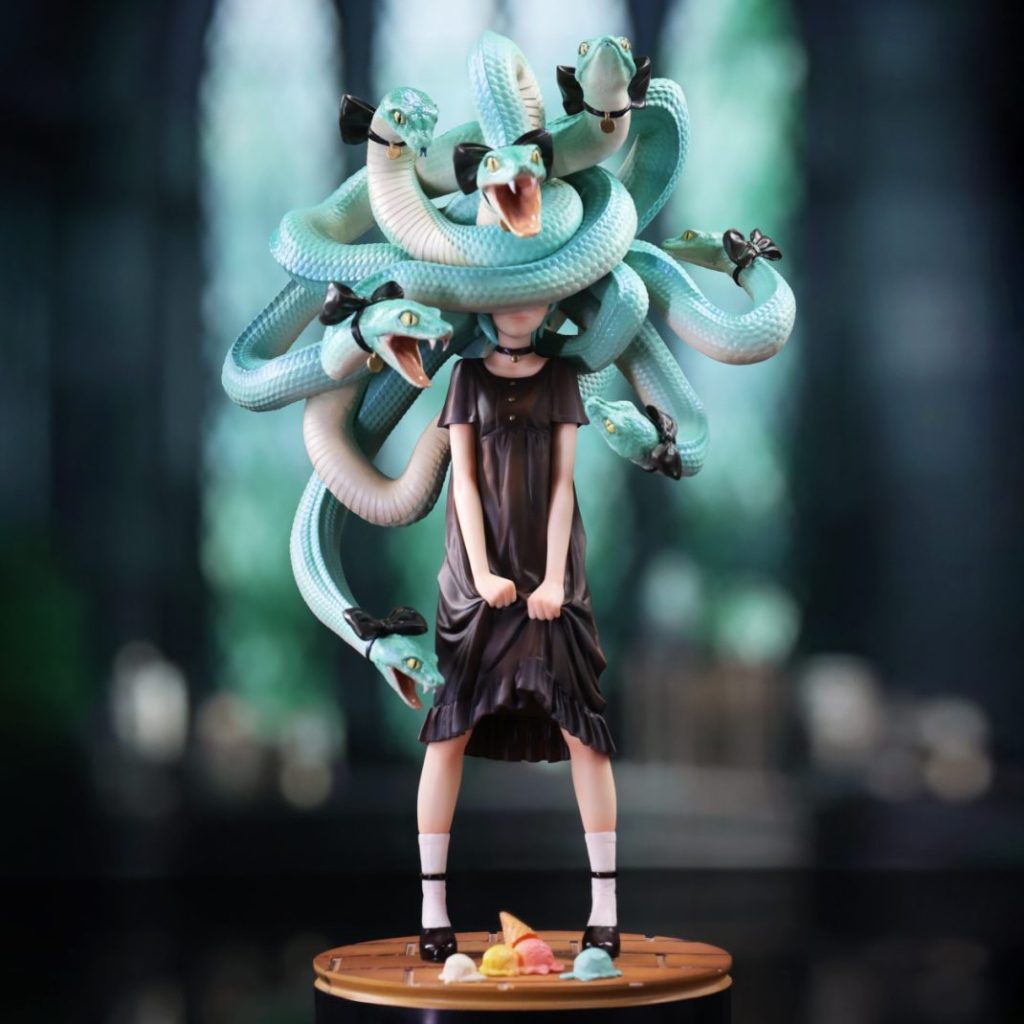 Medusa Girl Green Viper & Crimson Viper