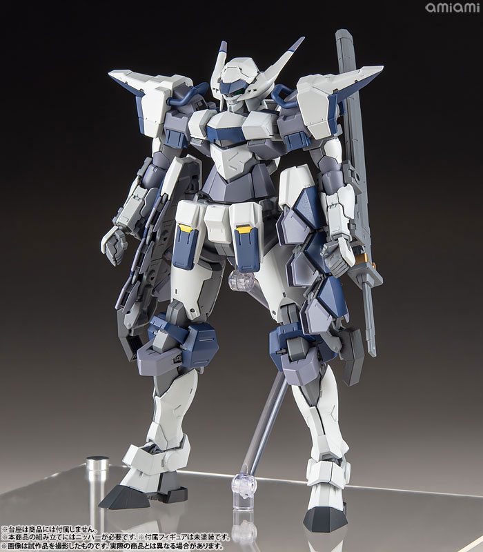 Full Metal Panic! Family 1/48 Azure Raven with Type 10 Modified Monomolecular Blade Plated Ver. + Special Display Base Designed by Kanetake Ebikawa