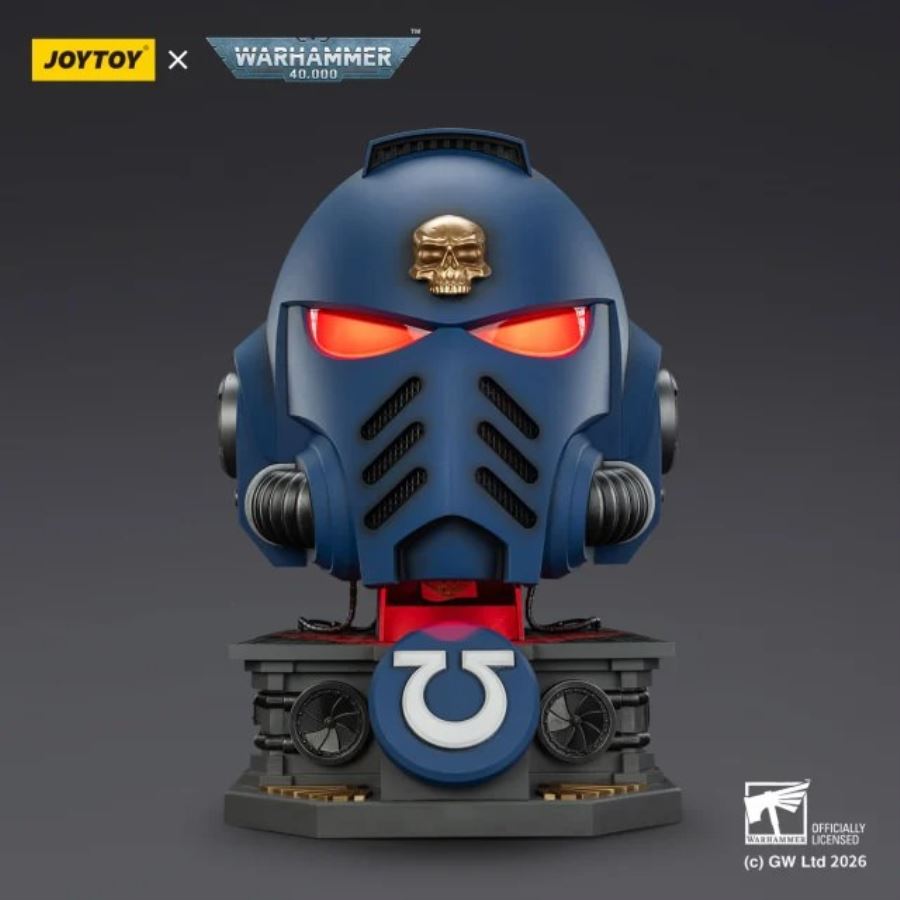 Ultramarines Captain MkX Helmet and Display Stand