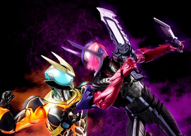 SHFiguarts Kamen Rider Dawn