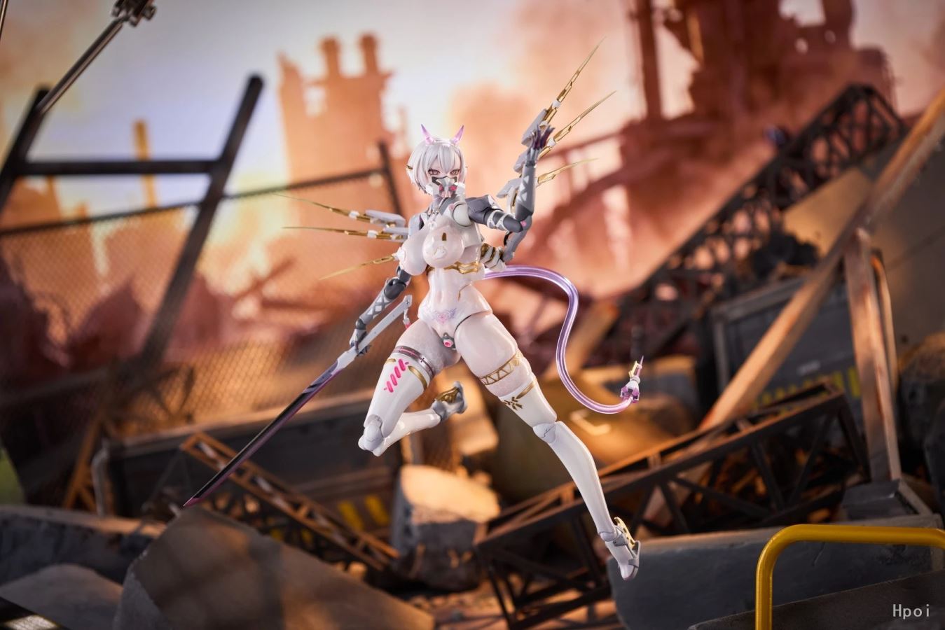 Neon Reika Wing