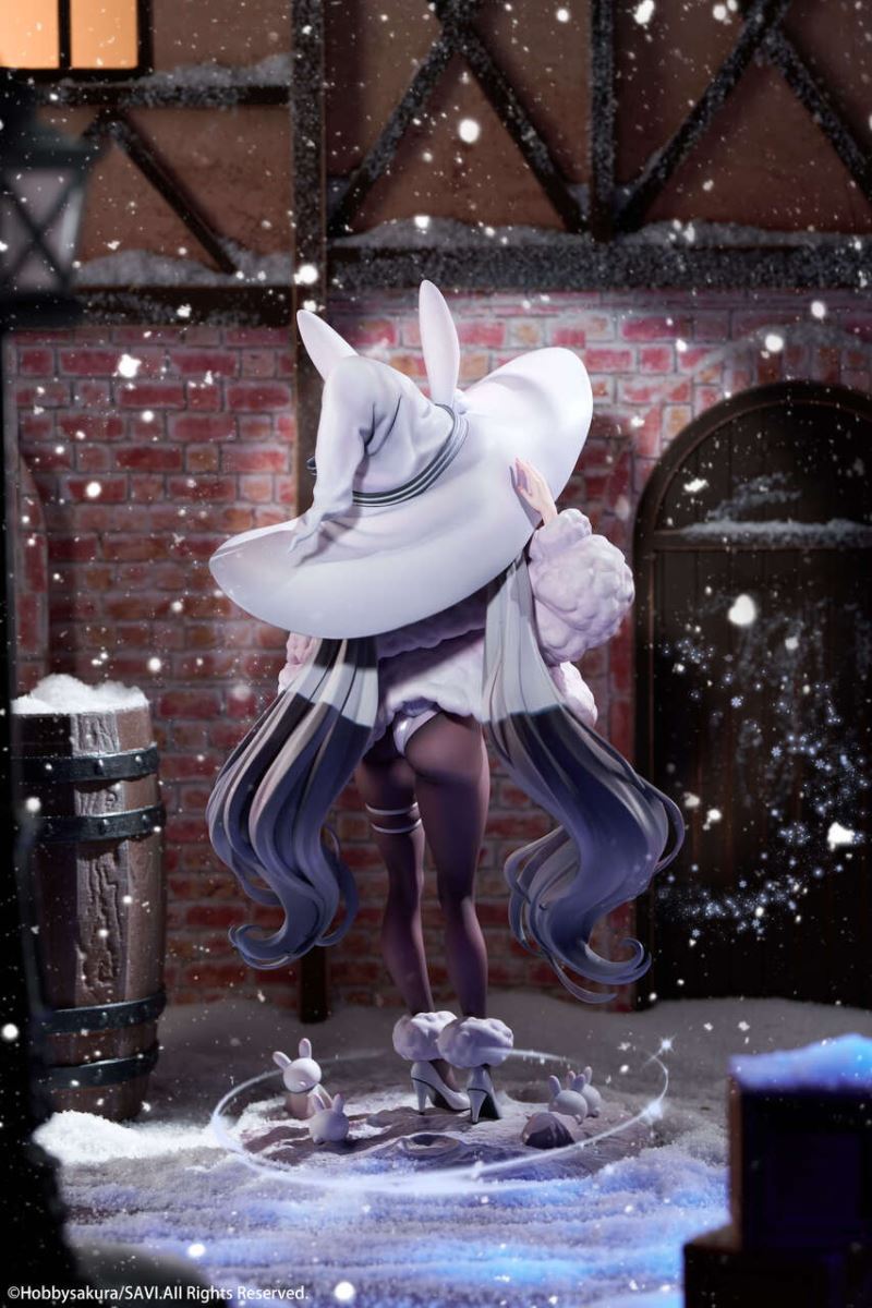 Moon Witch Police Marshmallow illustration by SAVI 1/6
