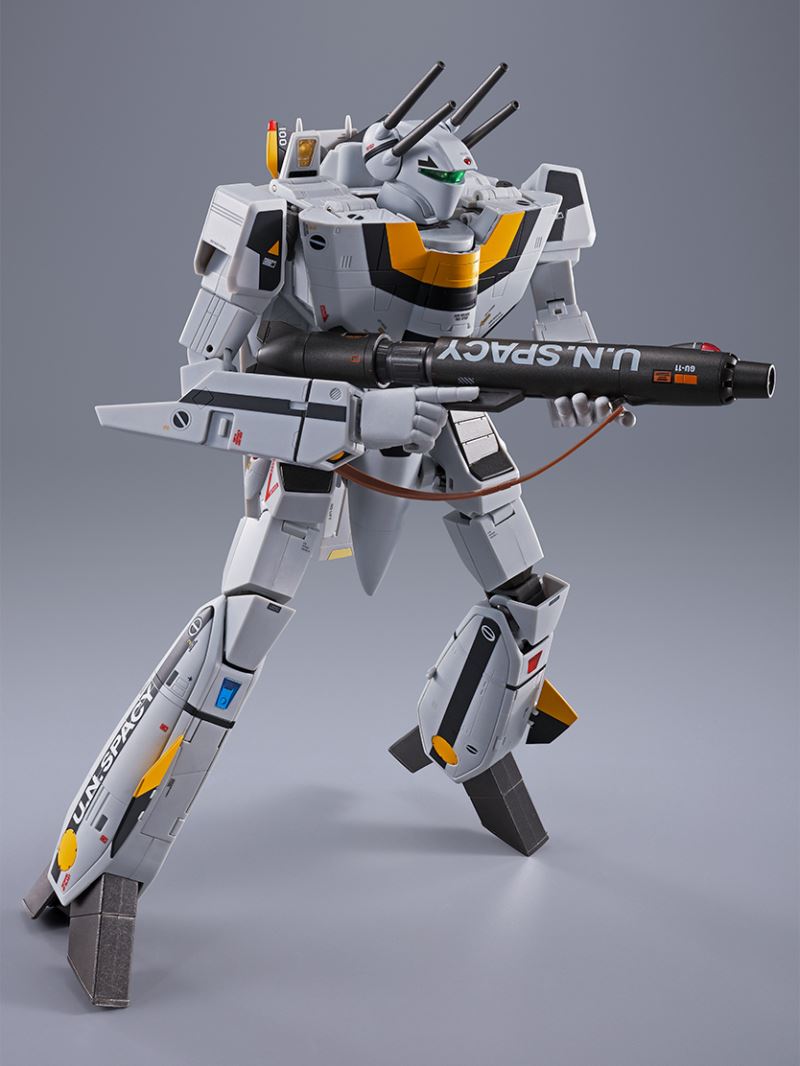DX Chogokin VF-1S Valkyrie Roy Focker Special Revival Ver