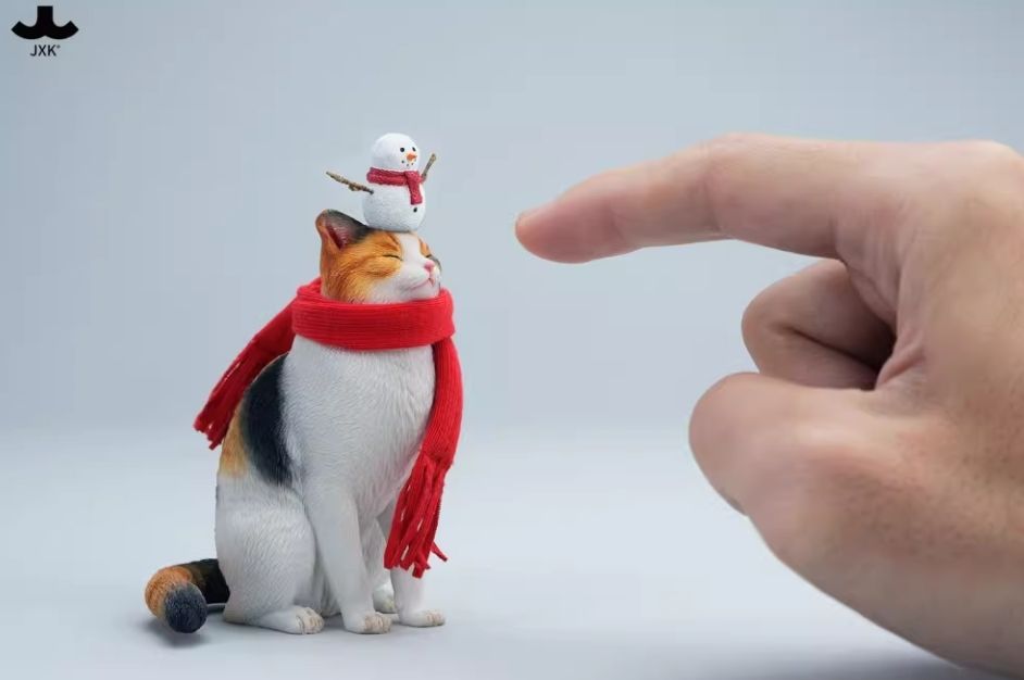 Winter Corner Warm Cat