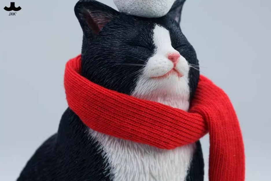 Winter Corner Warm Cat