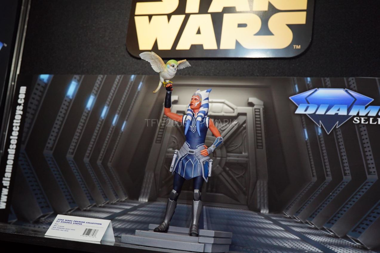 รวมภาพถ่ายงานปั้นค่าย Diamond Select Toys ในงาน Toy Fair 2020