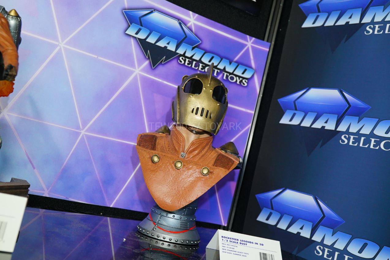 รวมภาพถ่ายงานปั้นค่าย Diamond Select Toys ในงาน Toy Fair 2020