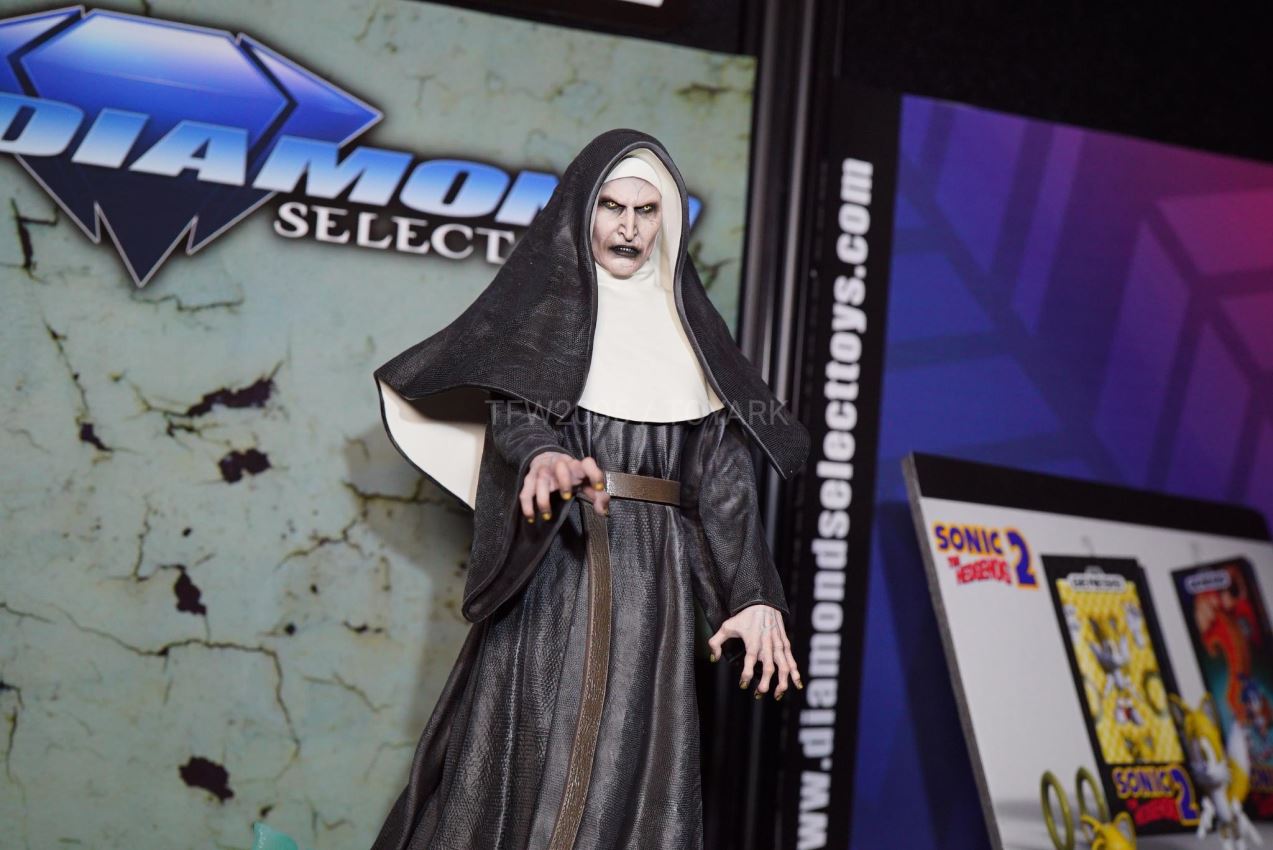 รวมภาพถ่ายงานปั้นค่าย Diamond Select Toys ในงาน Toy Fair 2020