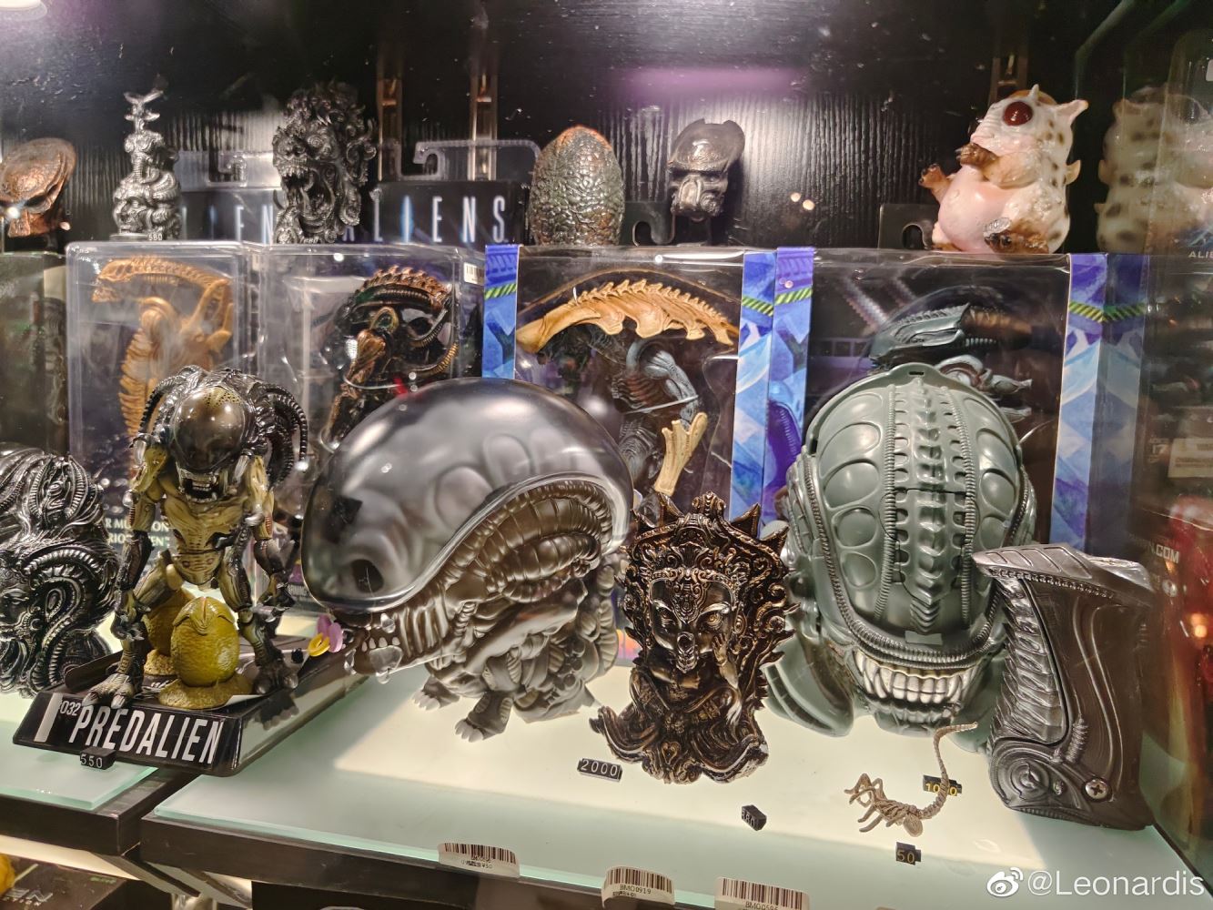 แชร์ภาพถ่าย พิพิธภัณฑ์ของเล่น Black Metal Black Gold