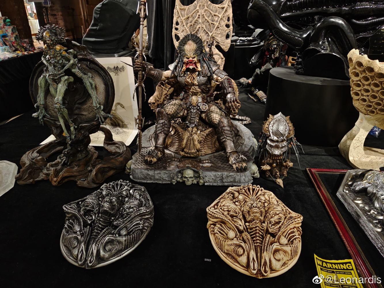 แชร์ภาพถ่าย พิพิธภัณฑ์ของเล่น Black Metal Black Gold