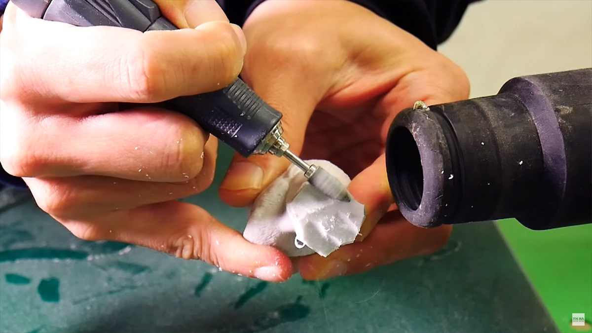 ดูขั้นตอนการปั้นและลงสี Terminator Battle Damages Ver แบบมืออาชีพ