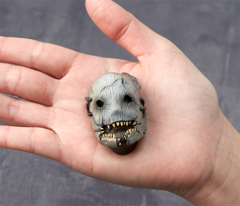 หลอนแบบเล็ก ๆ กับแม่เหล็กหัว The Trapper จากเกม Dead by Daylight