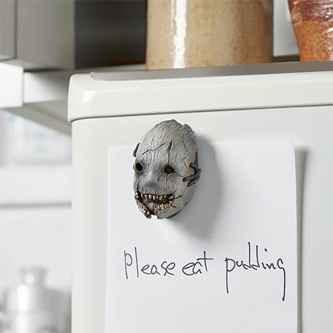 หลอนแบบเล็ก ๆ กับแม่เหล็กหัว The Trapper จากเกม Dead by Daylight