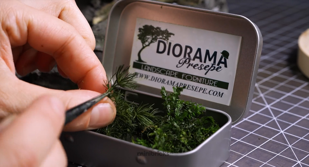 ชมขั้นตอนการสร้างไดโอรามาสวย ๆ Two-Headed Scorpion Guards an old palace