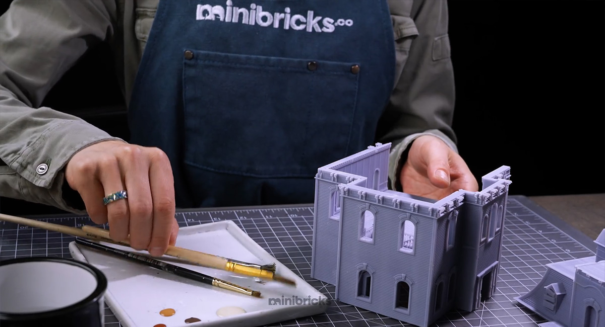 ชมขั้นตอนการสร้างไดโอรามาสวย ๆ Two-Headed Scorpion Guards an old palace