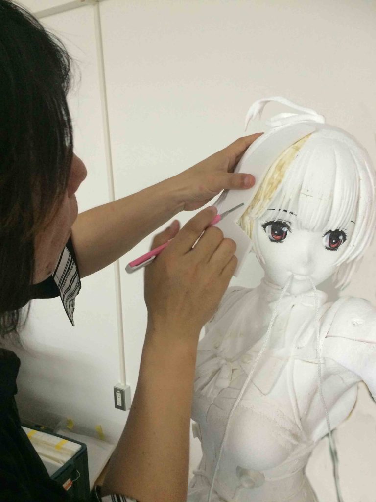 มาดูเบื้องหลังงานปั้นขนาดเท่าตัวจริงของ Mumei กันเถอะ