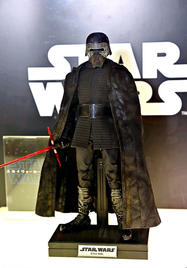 ชมภาพถ่ายฟิกเกอร์ฮีโร่ Marvel จากบูธ Hot Toys ในงาน Tokyo Comic Con 2019