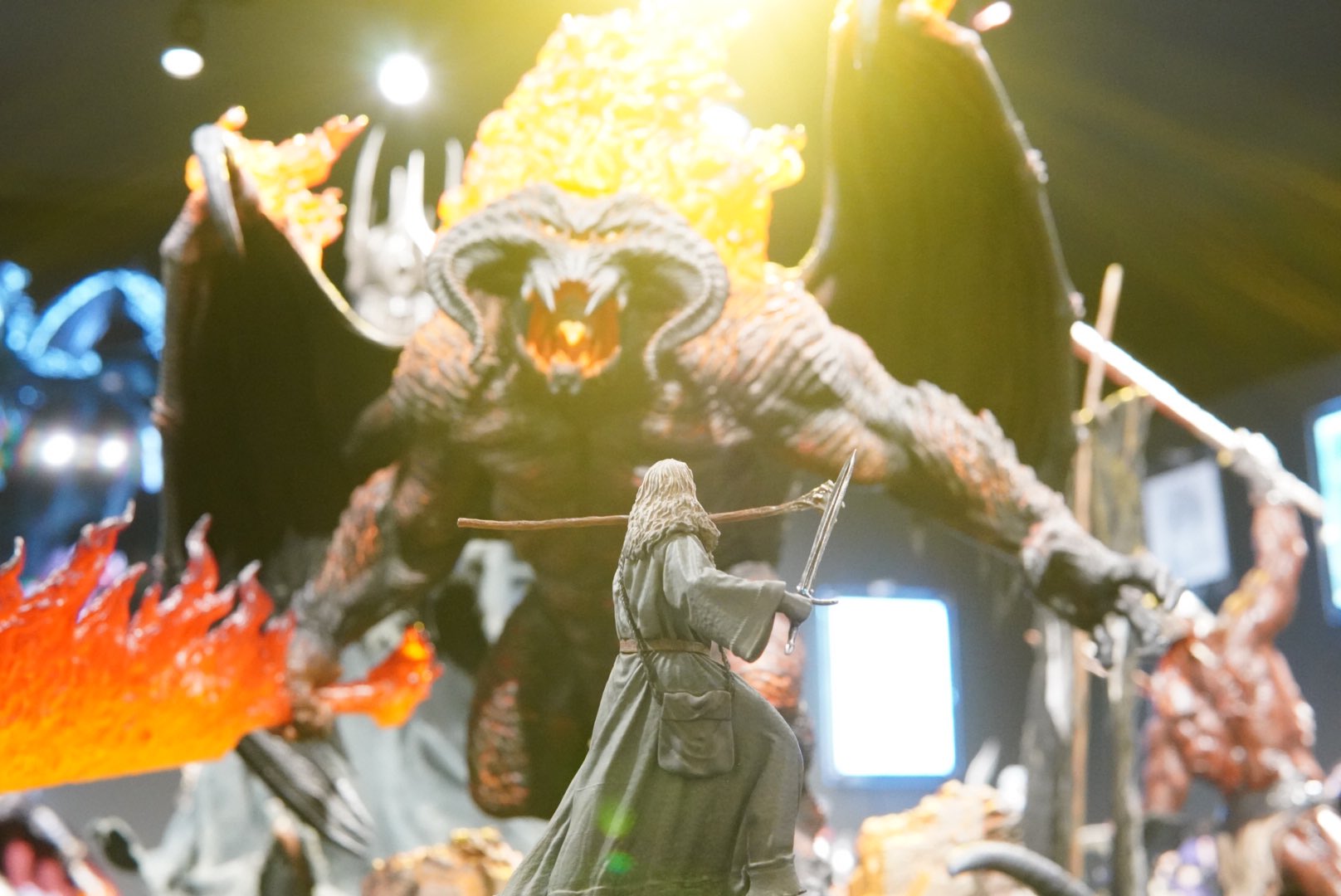 ภาพถ่ายจริง The Lord of the Rings - Gandalf versus Balrog