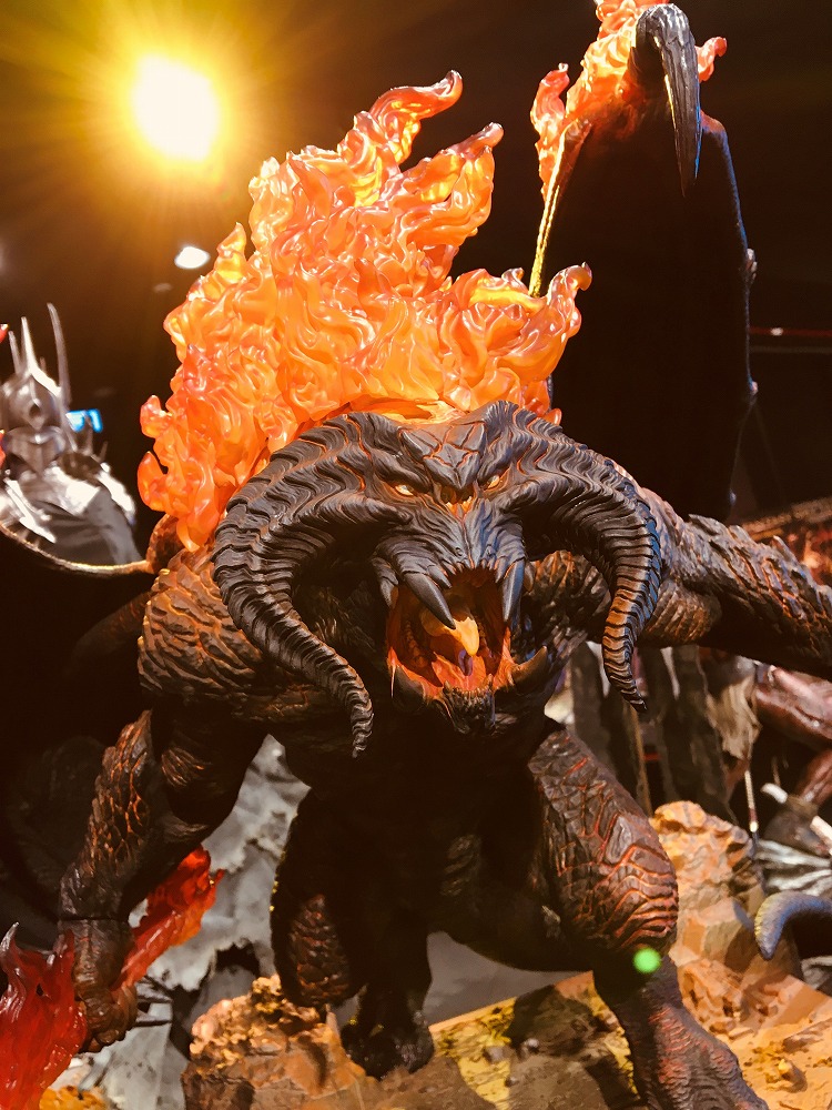 ภาพถ่ายจริง The Lord of the Rings - Gandalf versus Balrog