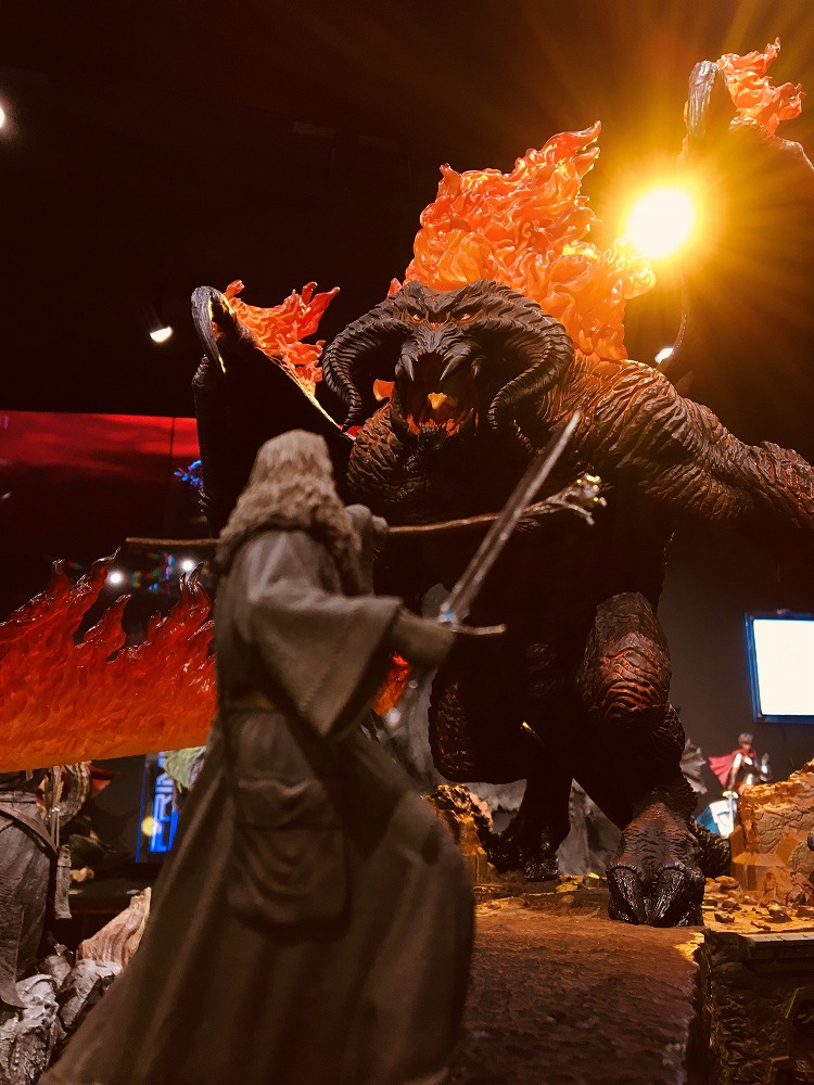 ภาพถ่ายจริง The Lord of the Rings - Gandalf versus Balrog