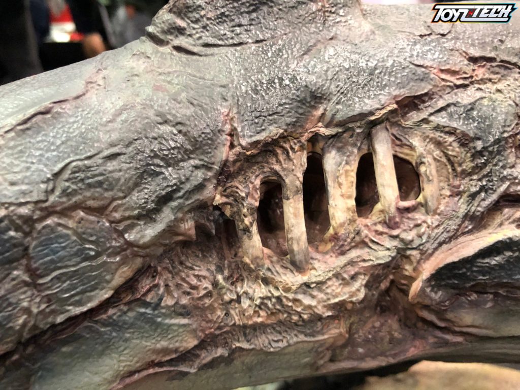 โหดจริง! กับ Zombie Shark งานปั้นออริจินัลของค่าย Queen Studios