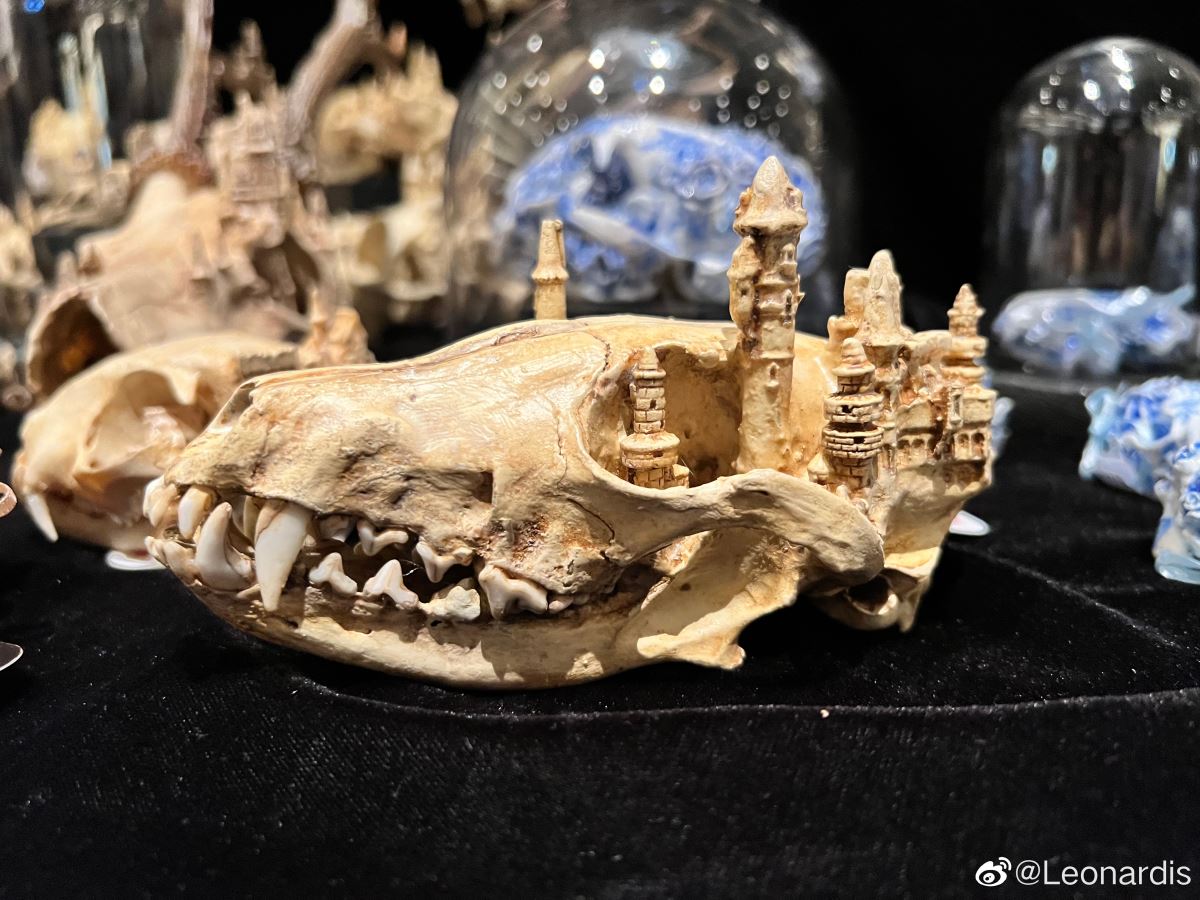 ชมงานปั้นสไตล์ Fantasy Creature ภายในงาน GOLEM