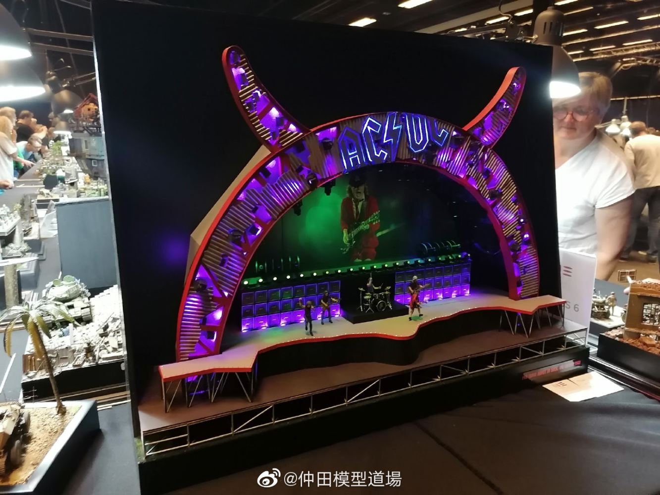 พาชมงานปั้นสวย ๆ ในงาน WME Exhibition