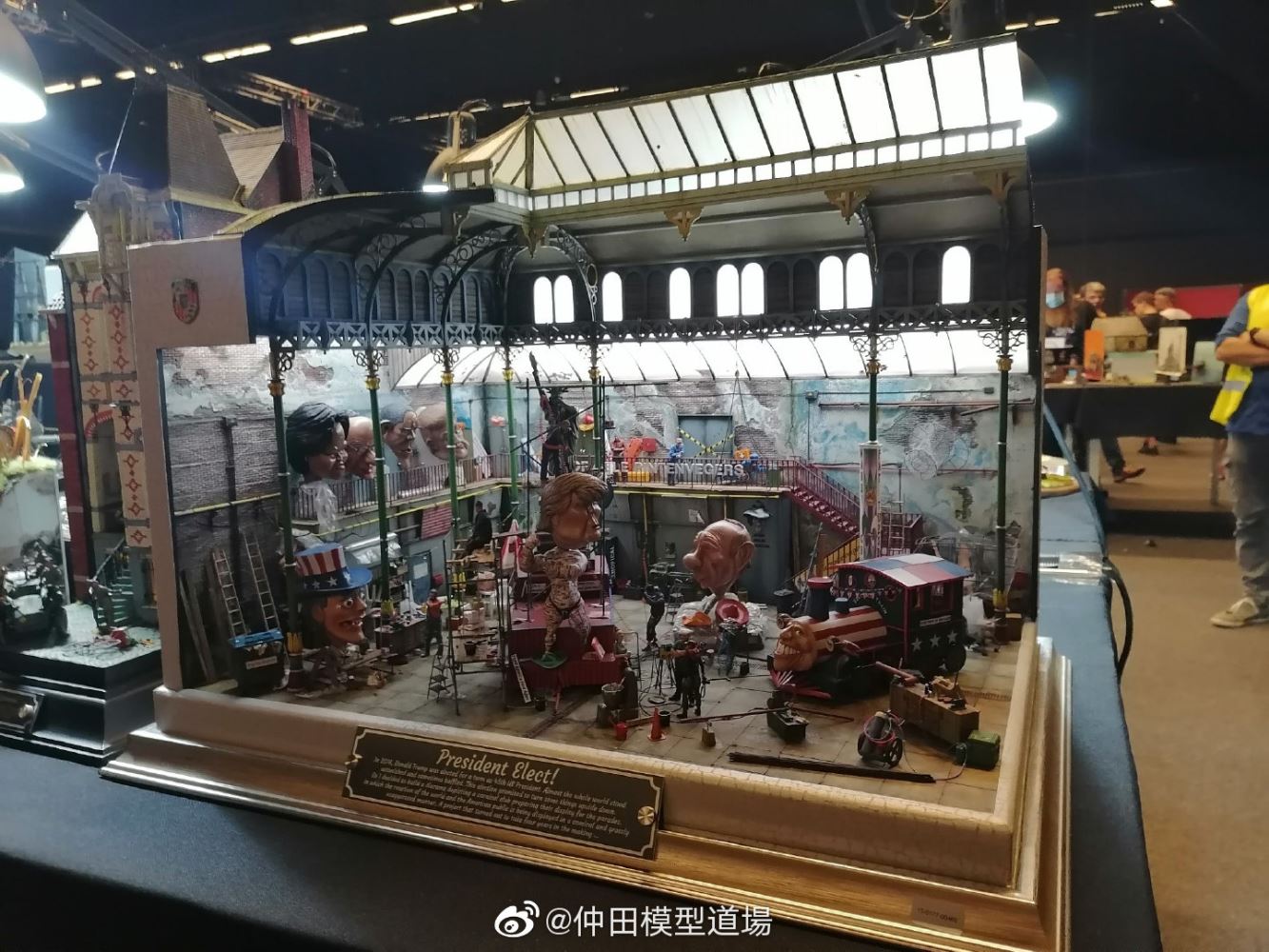 พาชมงานปั้นสวย ๆ ในงาน WME Exhibition