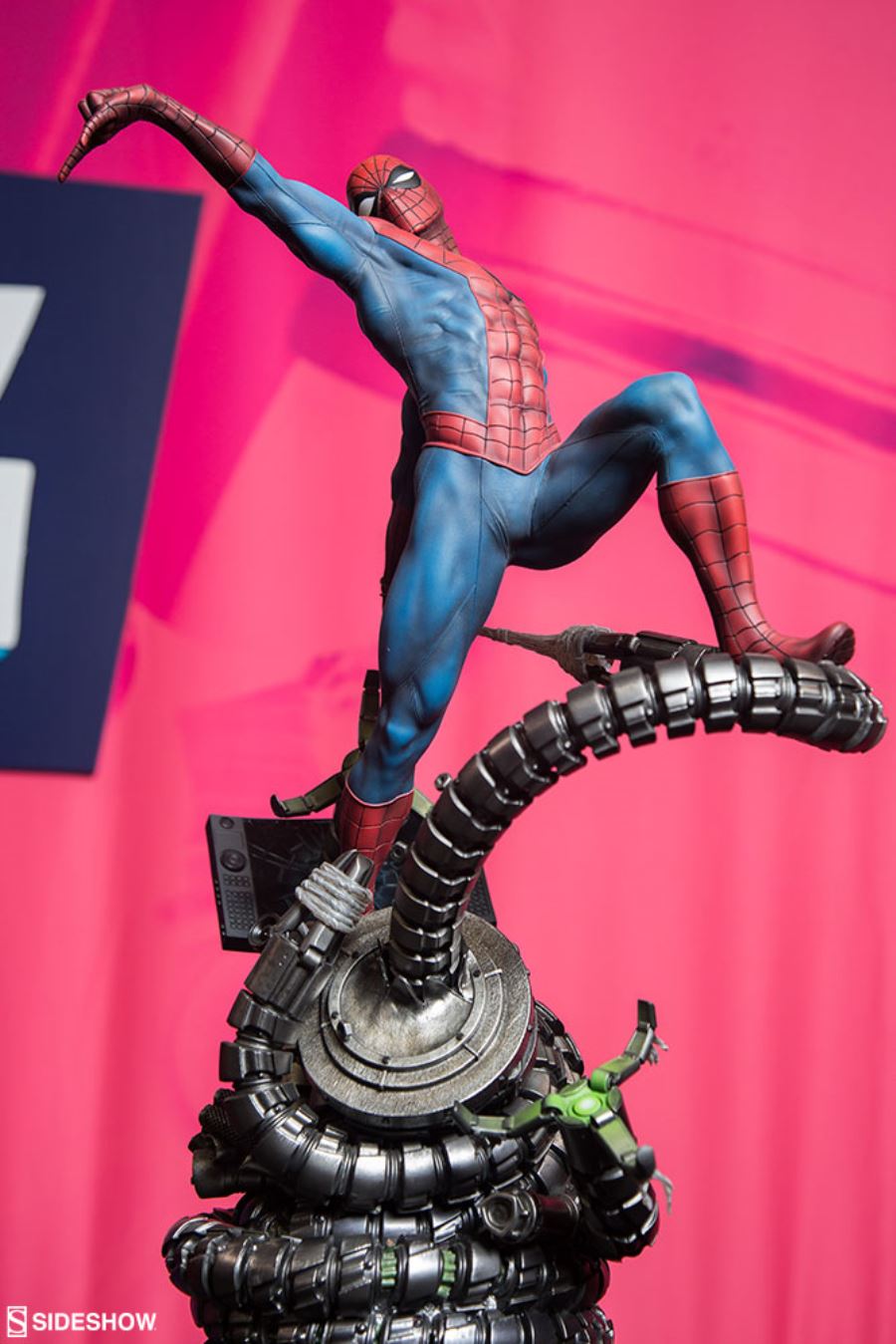 ชมงานปั้นของ Marvel และ DC ค่าย SideShow ภายในงาน New York Con 2020