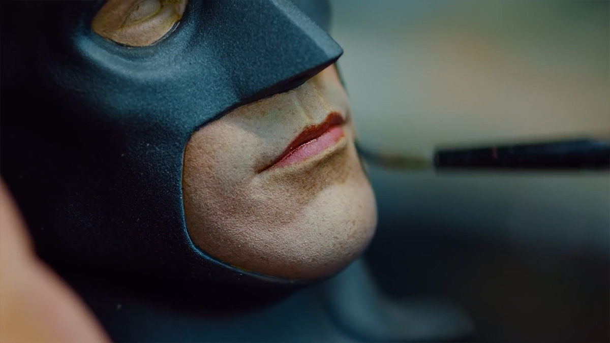 Sideshow โชว์การลงสี Batman The Dark Knight Premium Format Figure