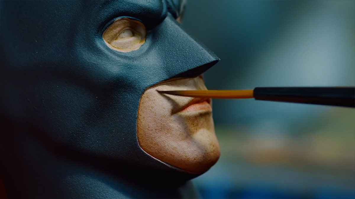 Sideshow โชว์การลงสี Batman The Dark Knight Premium Format Figure