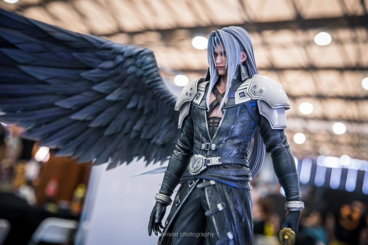 ภาพถ่ายสินค้าจริงของ Sephiroth ของค่าย Dragon Studio
