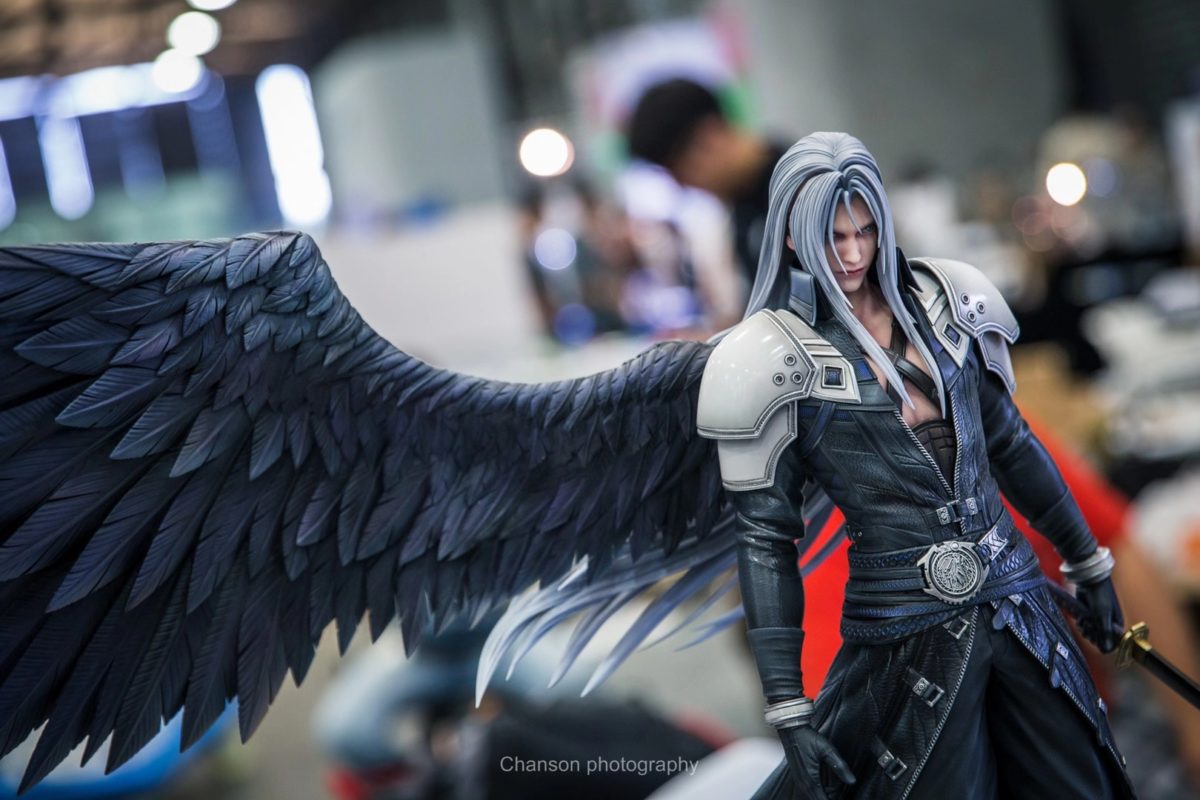 ภาพถ่ายสินค้าจริงของ Sephiroth ของค่าย Dragon Studio
