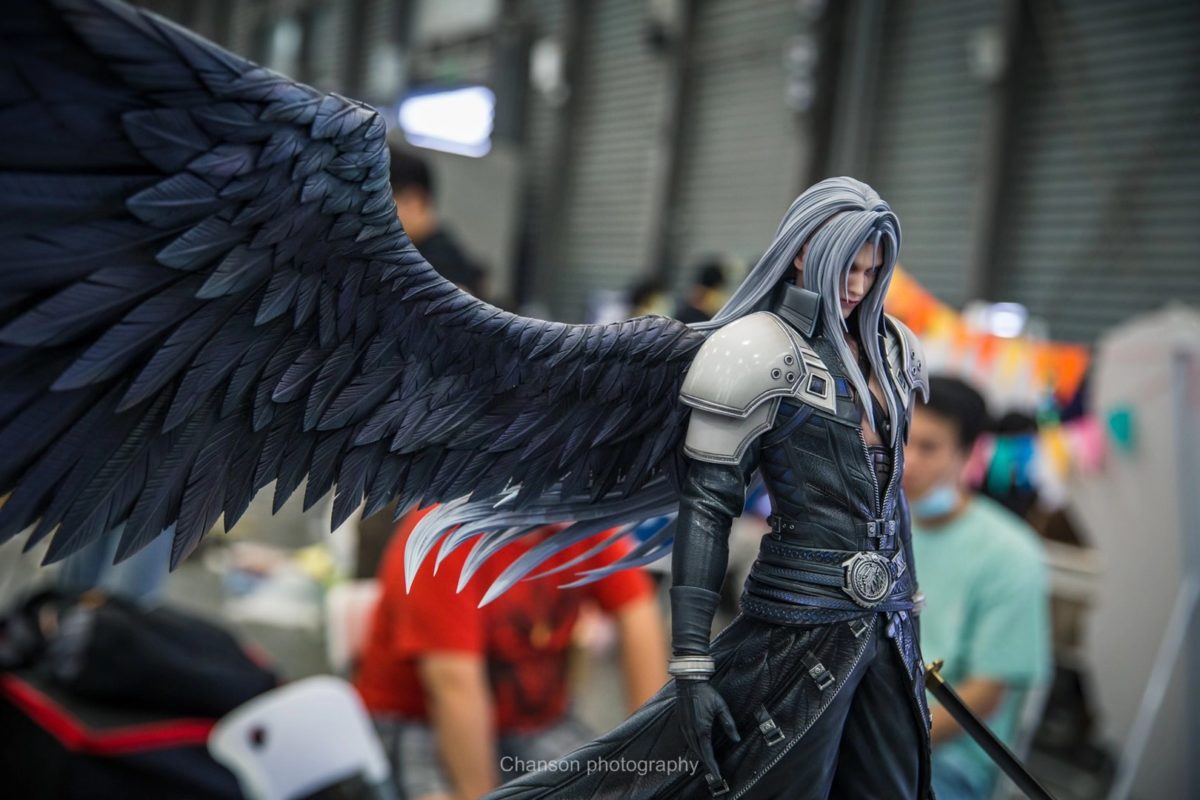 ภาพถ่ายสินค้าจริงของ Sephiroth ของค่าย Dragon Studio