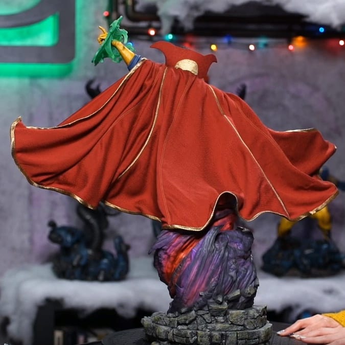 ต้นปีหน้าเจอกันแน่!! กับ Doctor Strange Maquette! ค่าย Sideshow