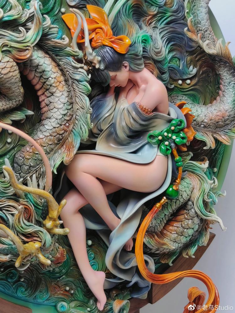 แชร์ภาพงานเพ๊นสวย ๆ Sleeping Dragon